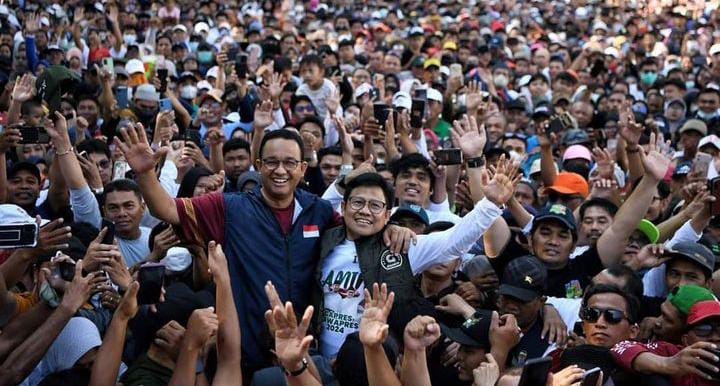 Lautan Manusia Ikuti Jalan Gembira Bersama Anies-Cak Imin di Makassar