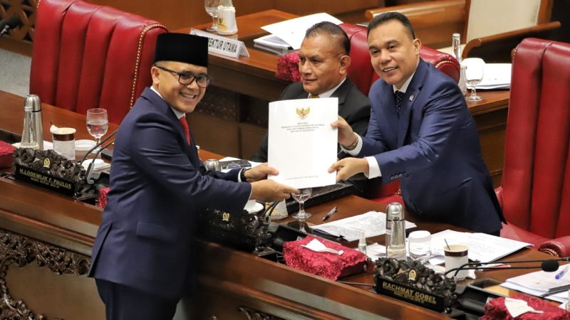 2,3 Juta Tenaga Honorer Aman dari PHK Massal, RUU ASN Resmi Disahkan