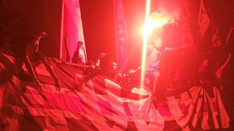 Make us Happy: Red Gank Lakukan Aksi Protes di Depan Stadion GBH Parepare