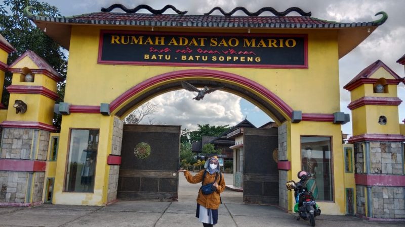 Rumah Adat Sao Mario di Soppeng, Punya 100 Tiang dan Museum Barang Antik