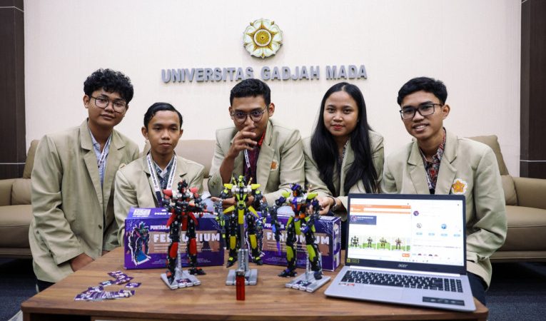 Kreatifitas 5 Mahasiswa Teknik Fisika UGM Membuat Mainan Action Figure dari Bahan Bekas