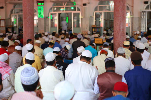 Amalan Hari Jumat yang Diajarkan Rasulullah SAW