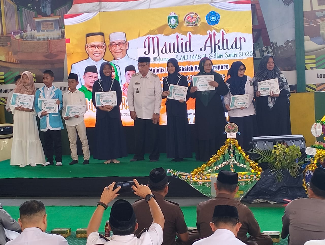 Pangerang Rahim Hadiri Peringatan Maulid Nabi dan Milad ke-8 Majelis Anak Saleg