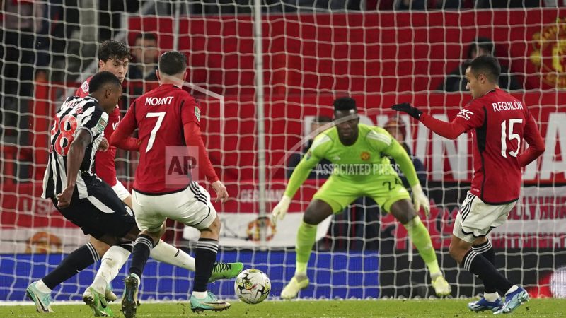 Carabao Cup: Manchester United Alami Mimpi Buruk di Old Trafford, Dipecundangi Newcastle United 0-3