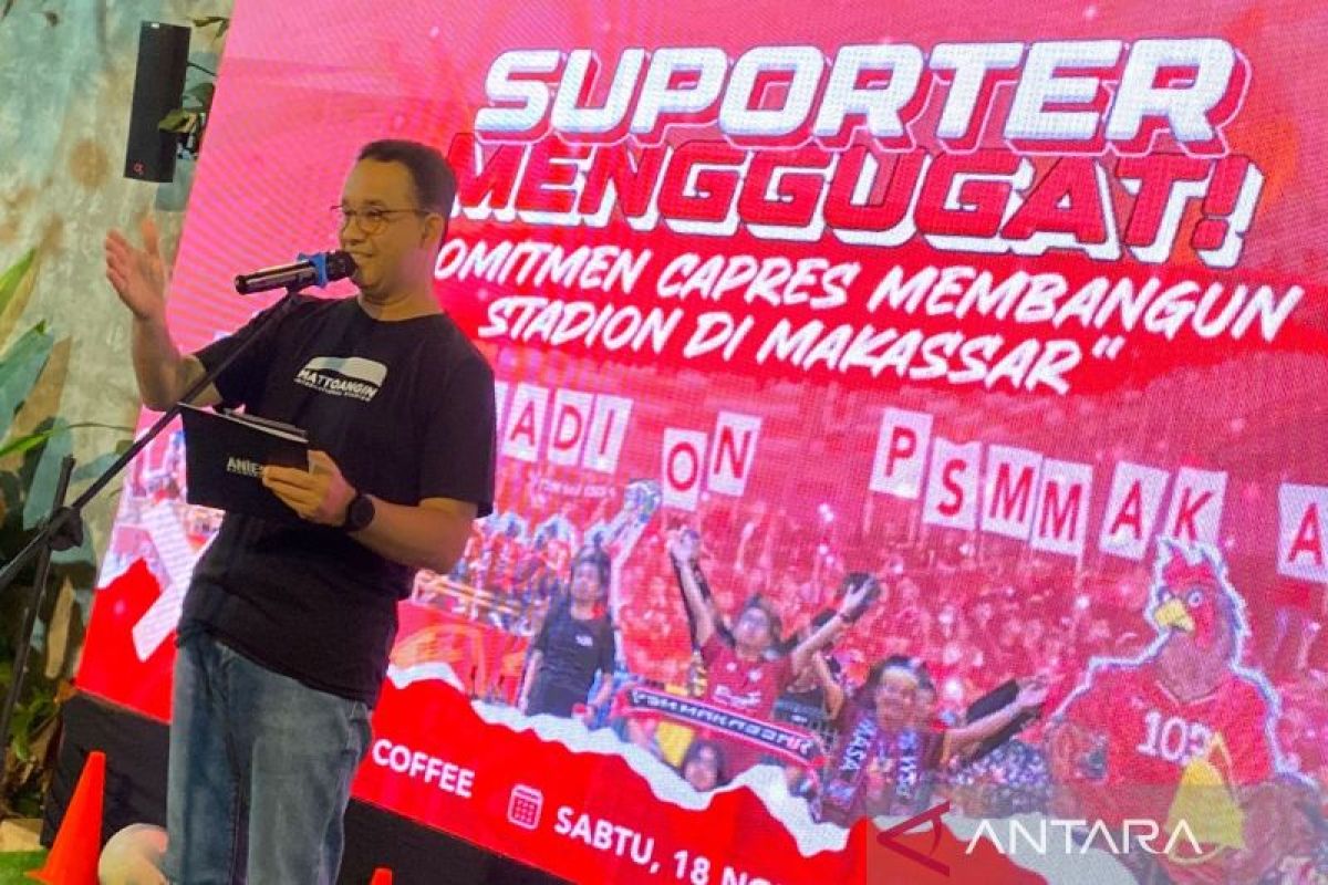 Anies Baswedan Janji Bangun Stadion Sepakbola Berstandar FIFA di Makassar