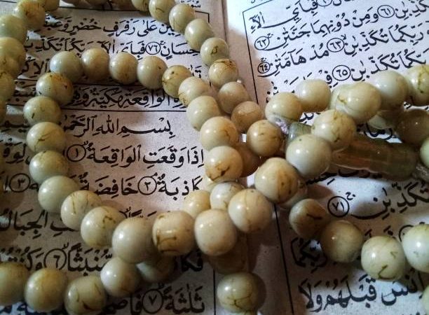 Membaca Surah Al Waqiah Mampu Mendatangkan Rezeki