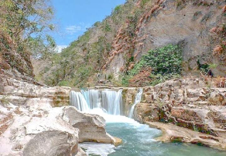 Serasa Bersantai di Jacuzzi, Air Terjun Tanggedu NTT Dijuluki Grand Canyon dari Indonesia