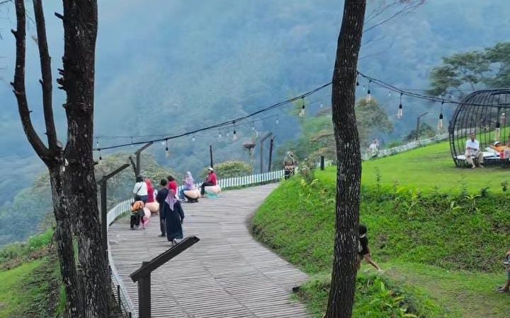 Wisata Aone Trawas, Cocok Buat Liburan Tahun Baru