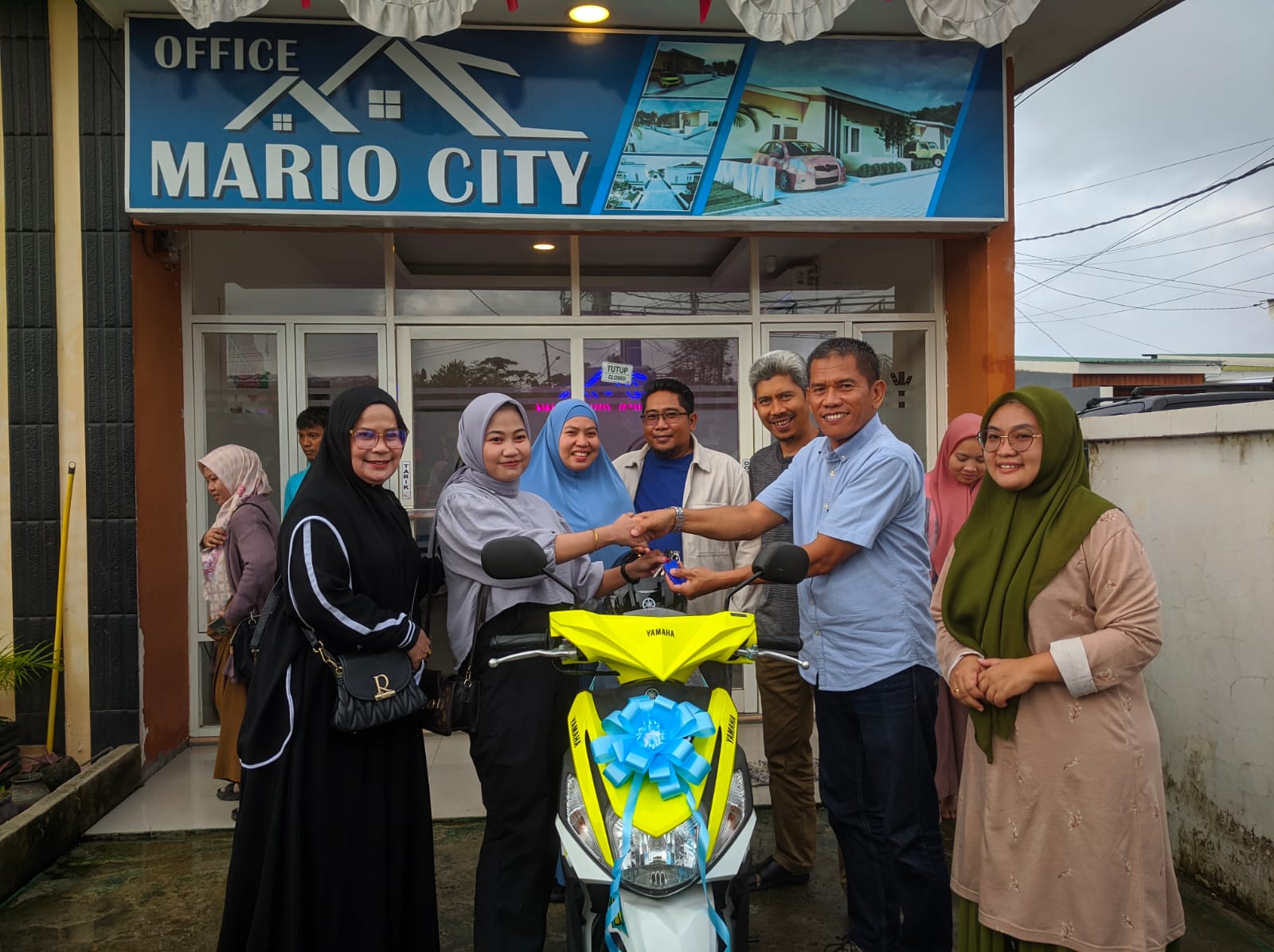 Hoki, 10 Pembeli Rumah di Mario City Dapat Motor Gratis