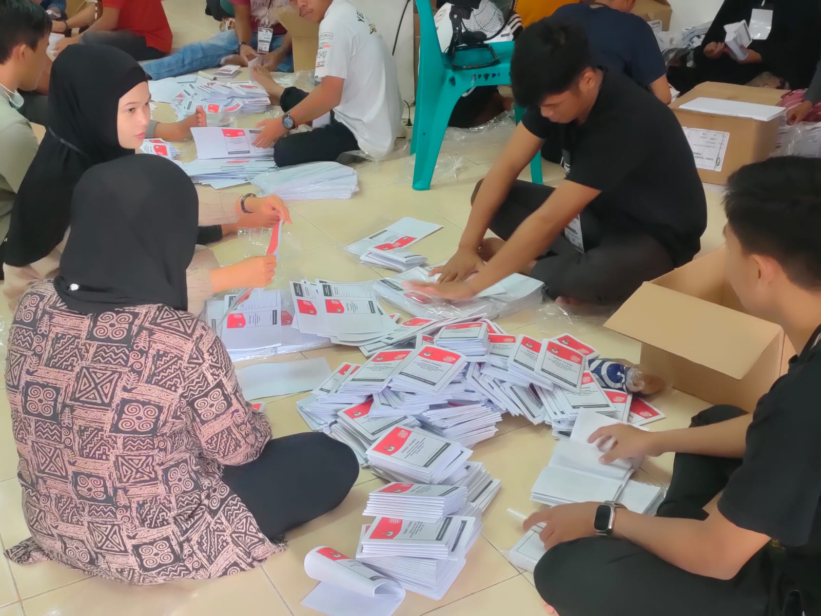 37 Hari Menuju Pemilu 2024, KPU Pinrang Kebut Penyortiran Surat Suara