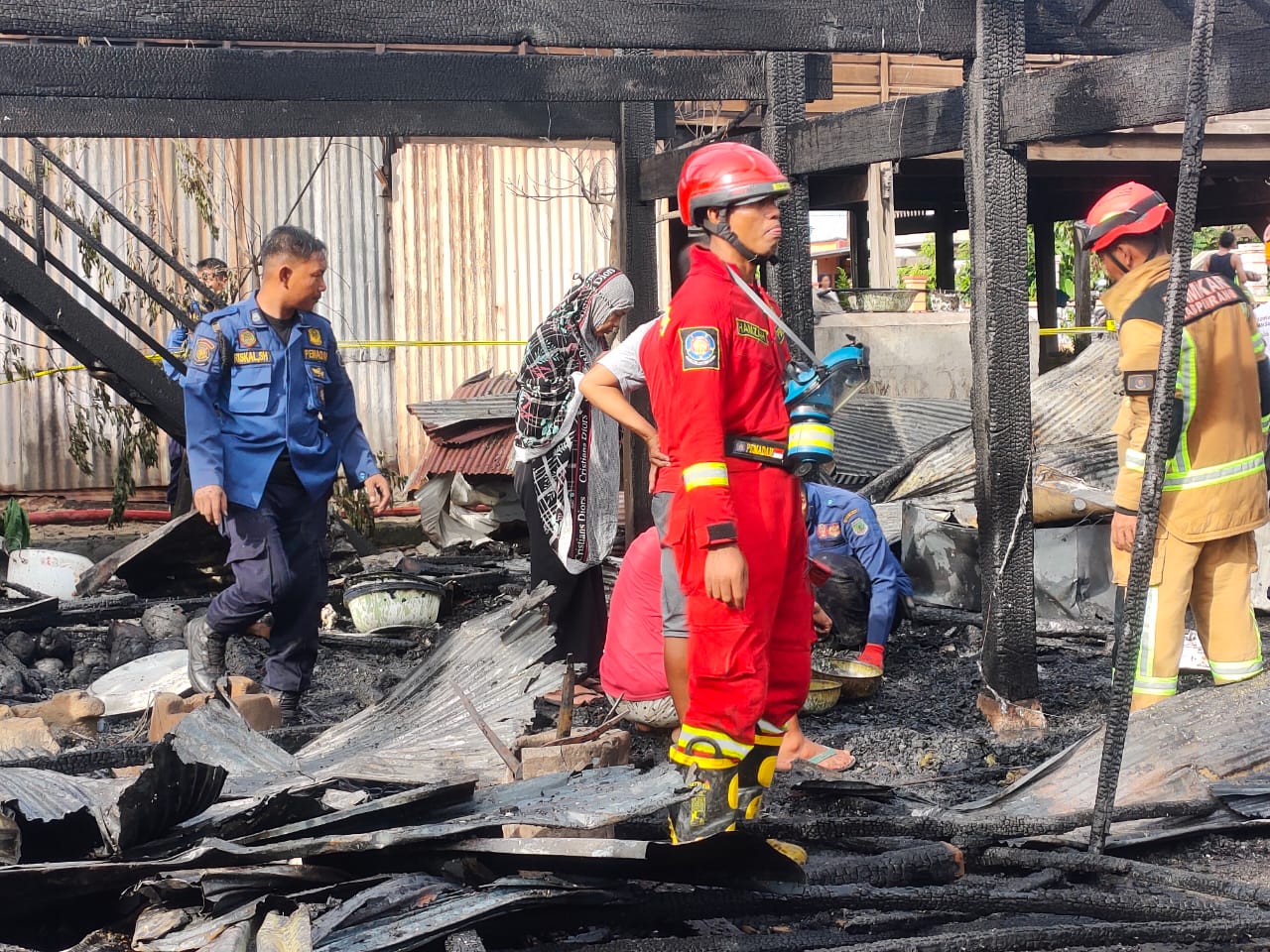 Alami Luka Bakar, Pemilik Rumah Jadi Korban Kebakaran di Desa Alitta Pinrang