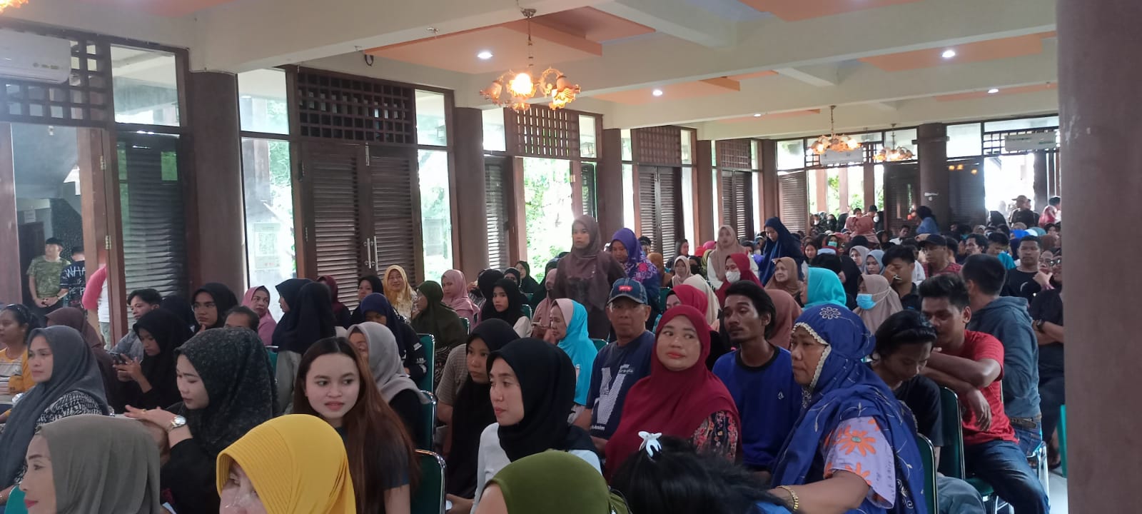 Reses Anggota DPRD Parepare Partai NasDem, Asmawati di Kebun Raya Jompie, Minggu (14/1/2024).