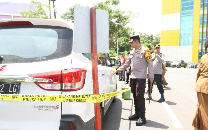 Hasil Forensik Negatif, Polisi Masih Dalami Motif Retaknya Kaca Mobil Ketua Parpol di Parepare