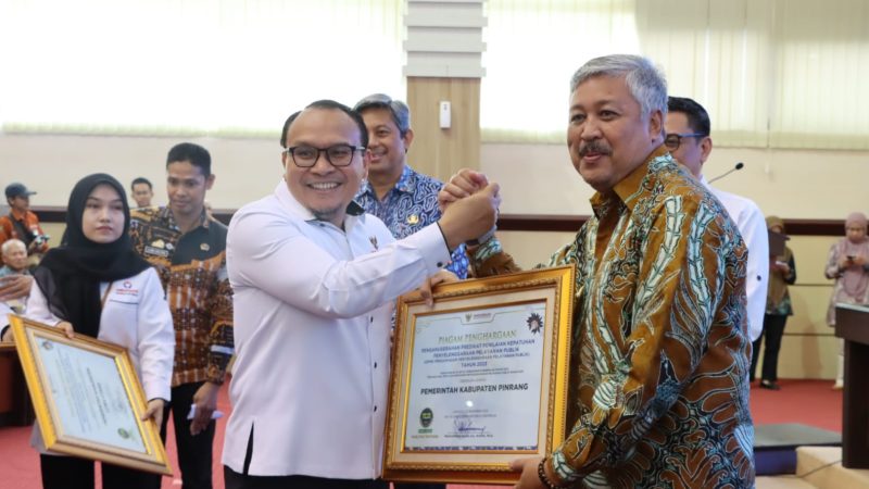 Pemkab Pinrang Terbaik di Sulsel dalam Memberi Pelayanan Publik