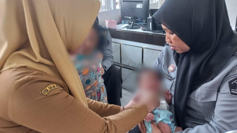 Penuhi Hak Dasar Kelompok Rentan, Bayi Warga Binaan Perempuan Rutan Pinrang Divaksin