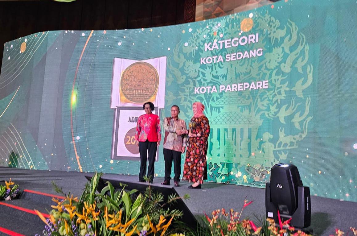 Parepare Raih Piala Anugerah Adipura ke-15, Bukti Sukses Kelola Sampah dan Ruang Terbuka Hijau