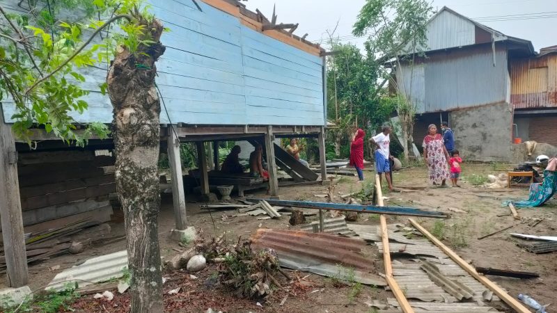 Diterjang Puting Beliung, Puluhan Rumah di Parengki Pinrang Rusak