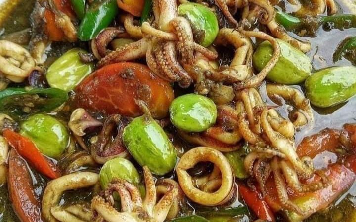 Resep Tumis Cumi Petai