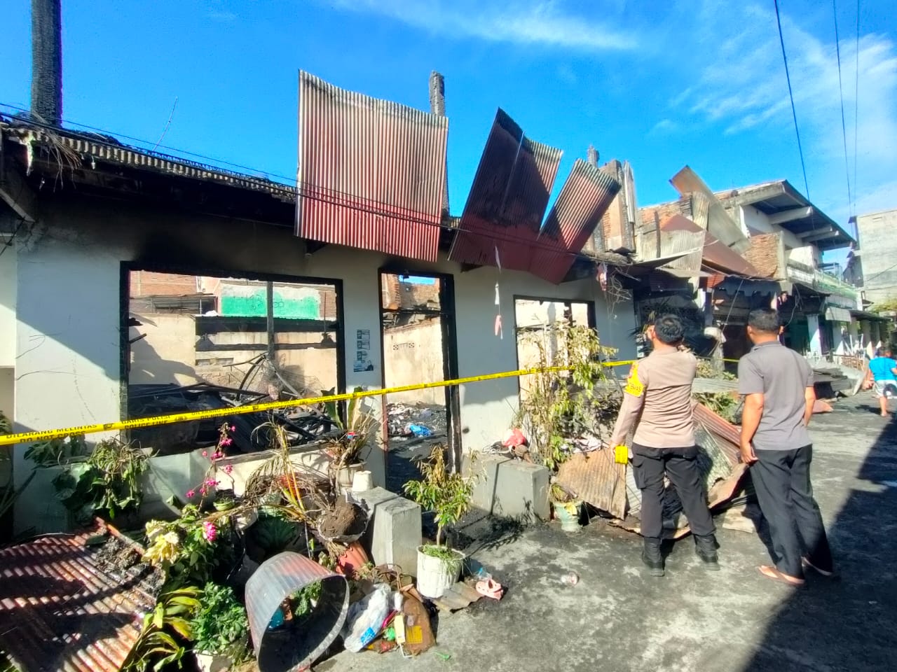 Tiga Unit Rumah Hangus Terbakar di Pinrang