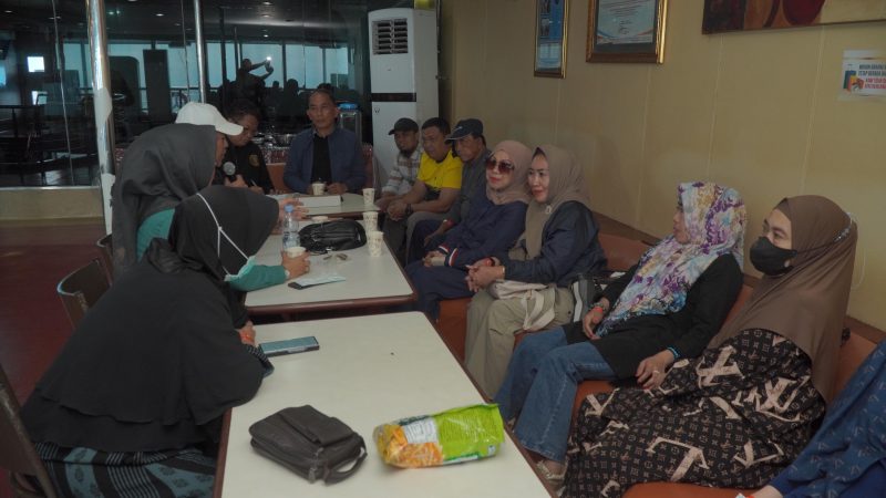 Menuju IKN, Pemkot Parepare Sempatkan Coffee Morning di Tengah Laut