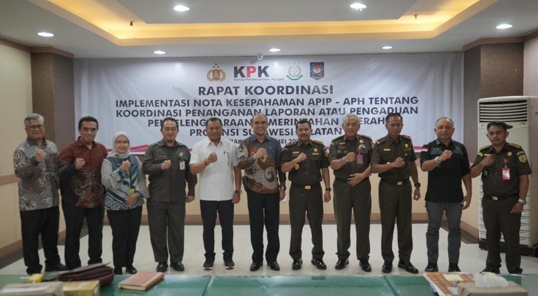 Kajati Agus Salim Pimpin Rakor APIP APH Penanganan Laporan Penyelenggaraan Pemda di Sulsel