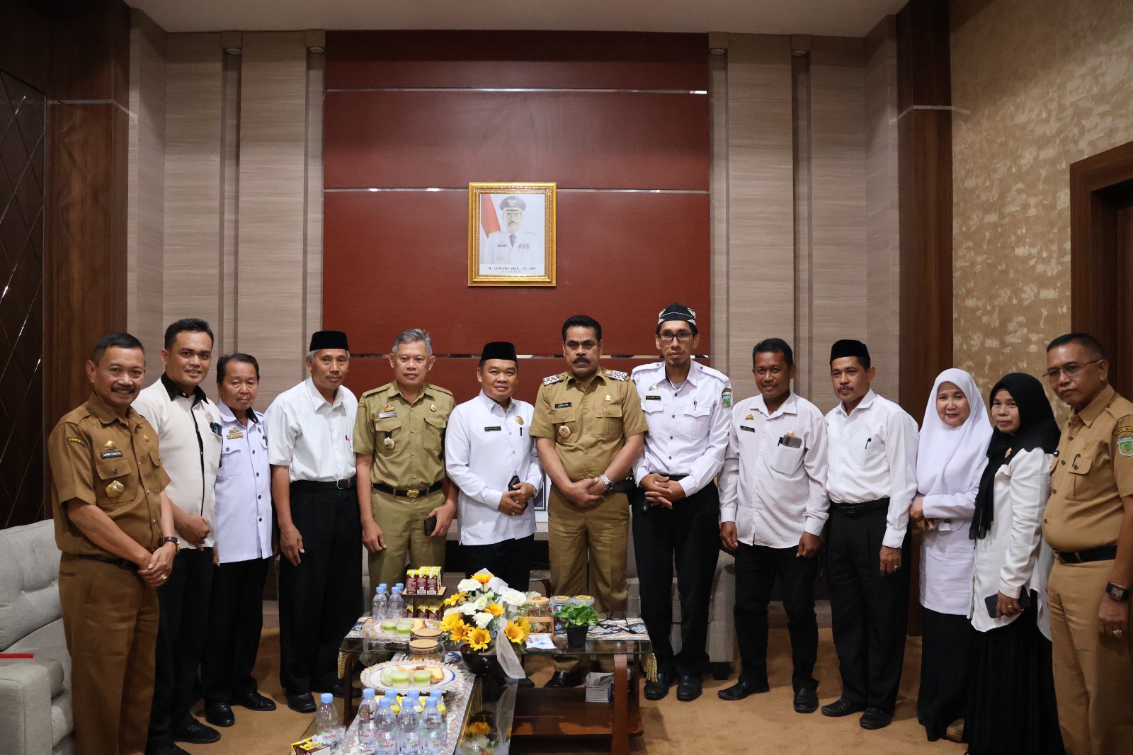 Pj Bupati Ahmadi Akil Terima Audiensi Panpel Porseni Madrasah Pinrang