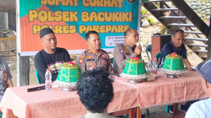 Jumat Curhat: Kasat Lantas Polres Parepare Edukasi Warga Berlalu Lintas yang Baik