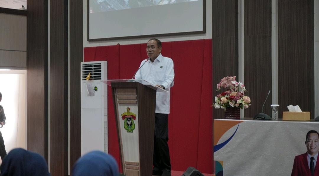 Kajati Sulsel Agus Salim Dampingi Kepala Badan Aset Kejaksaan RI Beri Kuliah Umum di Unhas