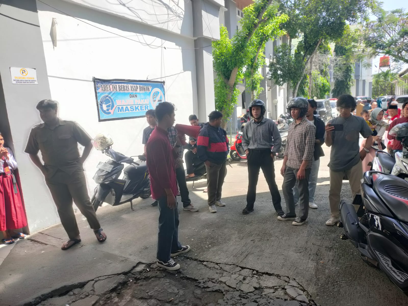 BEM Cokroaminoto Gelar Aksi Tolak Kades Samaenre Dilantik, Buntut Dugaan Dana Bansos Warga Ditilep 