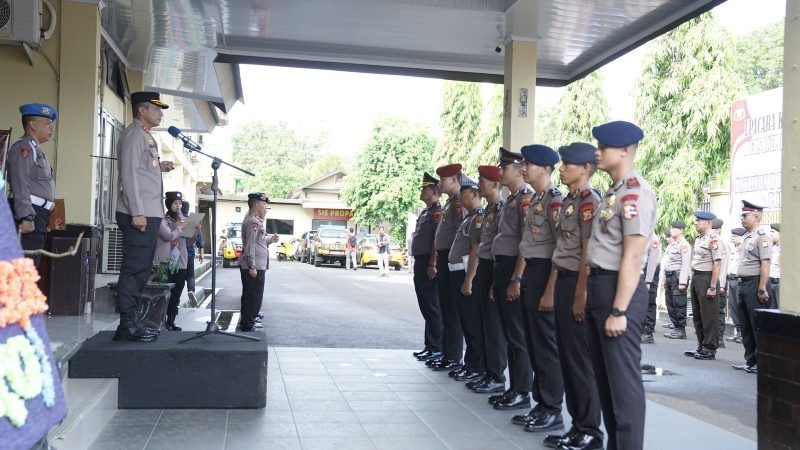 Kapolres Parepare Lantik 25 Personil, Kasat Reskrim Naik Pangkat