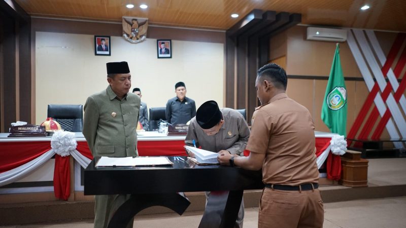 Pemkot bersama DPRD Parepare Setujui Perda Lpj APBD 2023