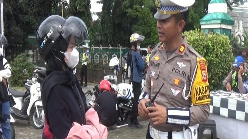 Puluhan Pemotor Balik Arah Diduga Hindari Razia di Pinrang