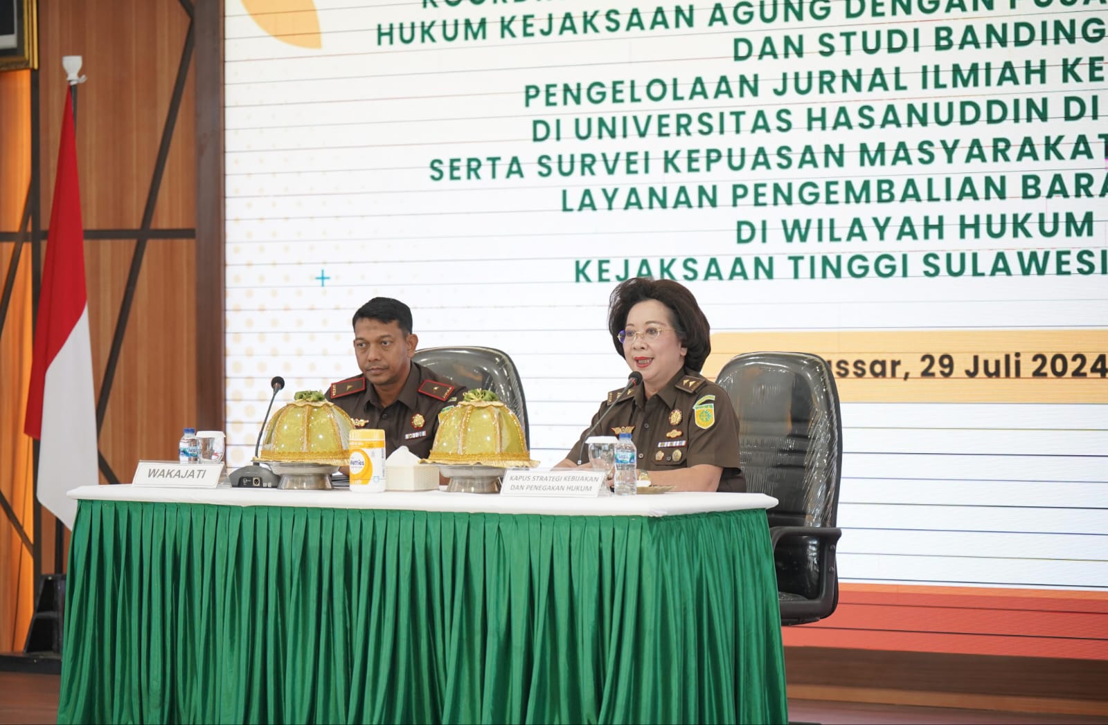 Wakajati Sulsel bersama Jajaran Ikuti The Prosecutor Law Review