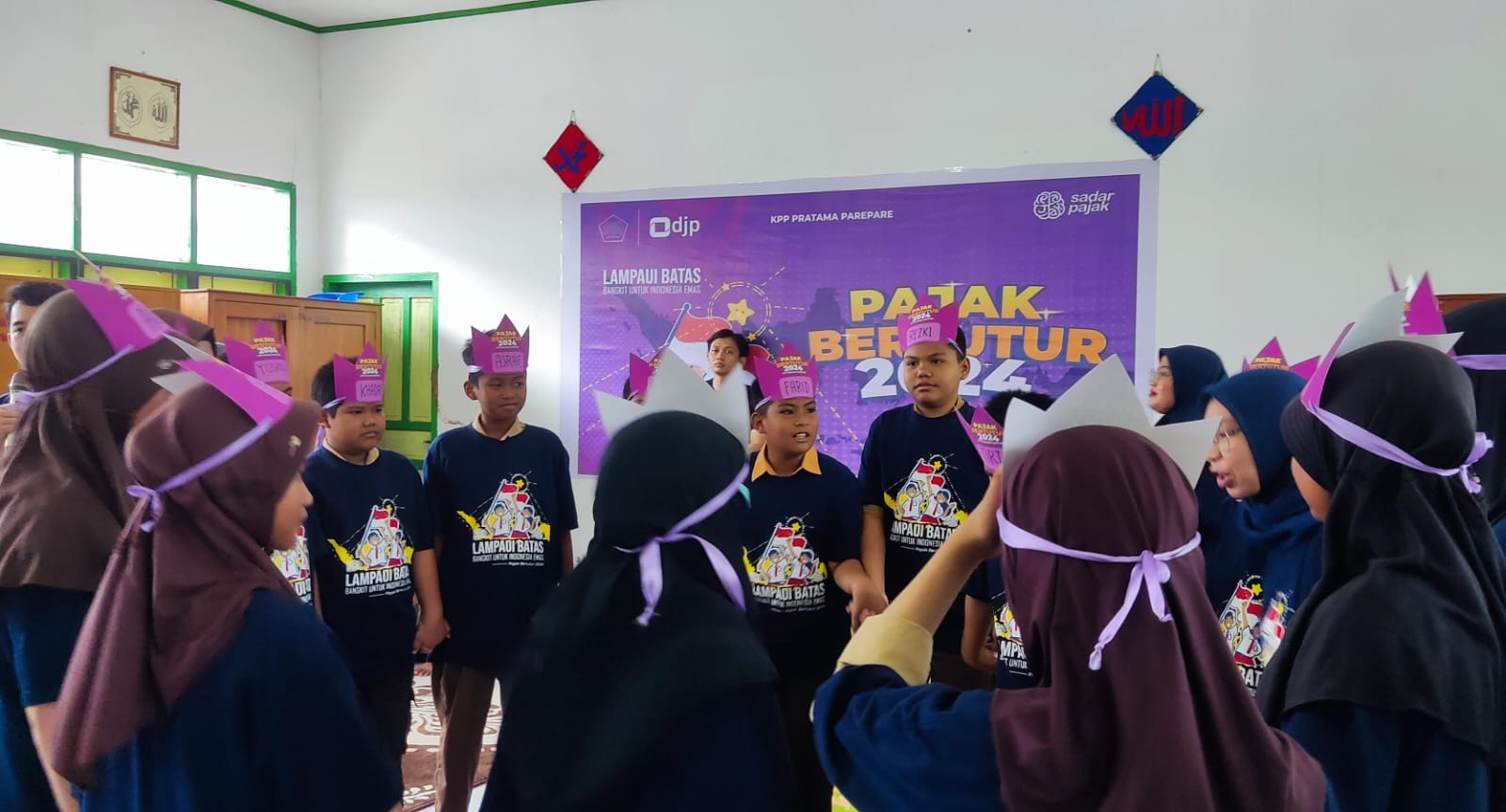 Tanamkan Informasi Pajak Sejak Dini, KPP Pratama Gelar Pajak Bertutur di SDN 12 Parepare