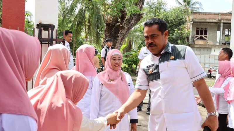 Pj Bupati Ahmadi Akil Kunjungi Sekolah-Sekolah di Pinrang