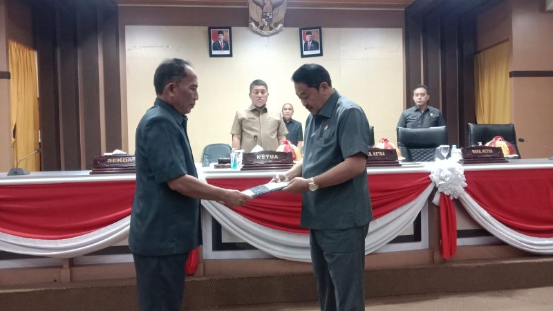 DPRD Parepare Serahkan Ranperda Inisiatif ke Pemkot Tentang Pencegahan dan Penanganan Kekerasan Seksual