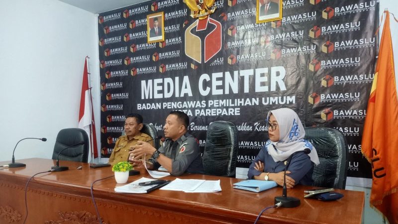 Ketua Bawaslu Parepare Instruksikan Jajaran Lakukan Persiapan untuk Pengawasan Pendaftaran Paslon Pilkada