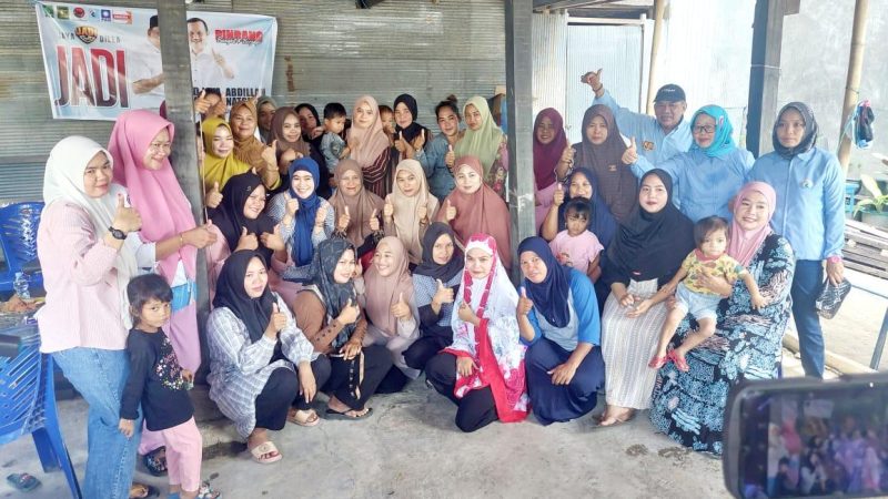 Emak-emak Gigih Berjuang untuk Kemenangan JADI di Pilkada Pinrang