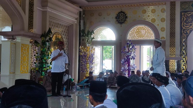 Prof Bakhtiar Tijjang Motivasi Murid SMP Islam Daru Anwaaril Firdaus: Doa Guru dan Orang Tua Kunci Kesuksesan