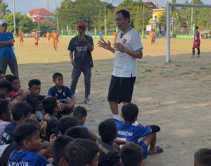 Kembangkan Atlet Muda Sepakbola, RSA Ingin Wujudkan SSB PSM di Parepare