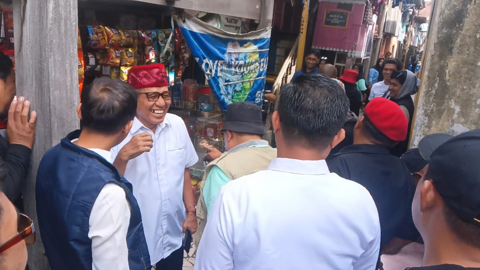 Blusukan Prof Bakhtiar Tijjang, Warga Curhat soal Penanganan Banjir di Lakessi