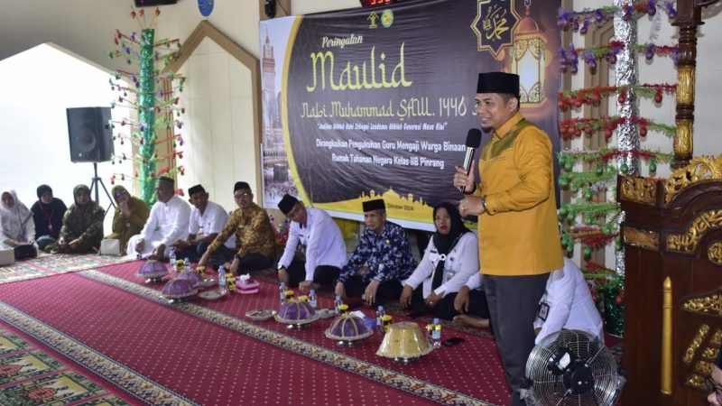 Pembacaan Barasanji Bahasa Bugis, Peringatan Maulid di Rutan Pinrang Berlangsung Khidmat