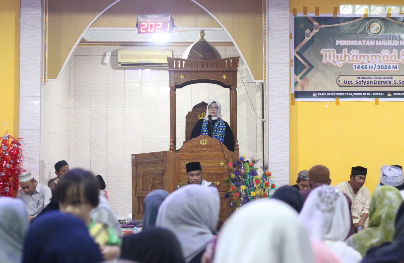Ketua BKMT Parepare Erna Rasyid Taufan Hadiri Maulid di Masjid Ashabul Kahfi