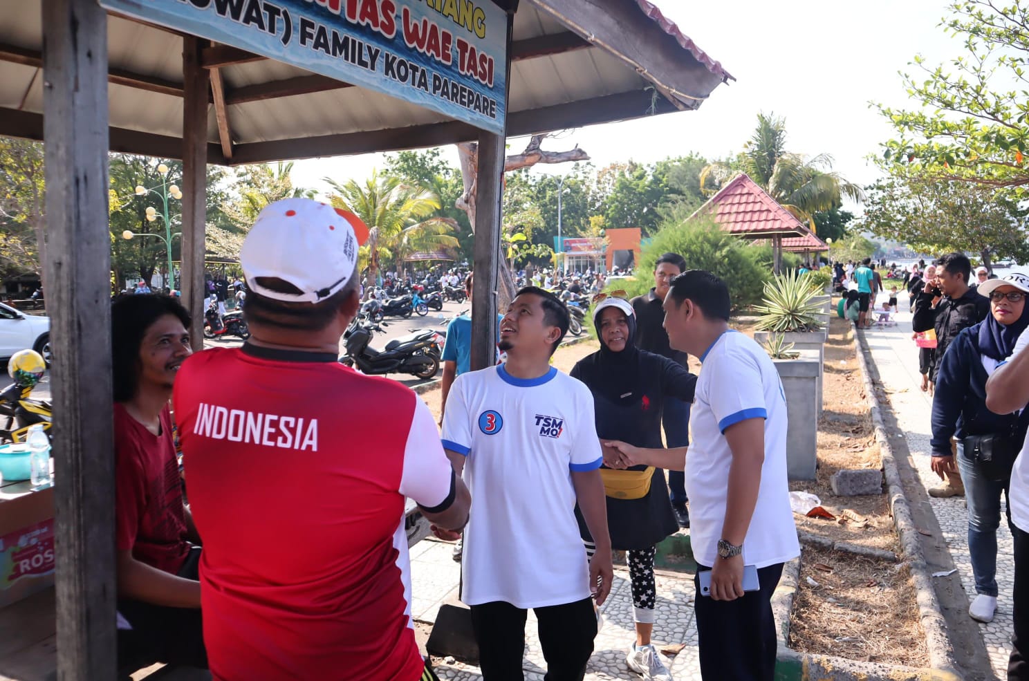 Berinteraksi di Taman Mattirotasi, Tasming-Hermanto Dengarkan Harapan Warga