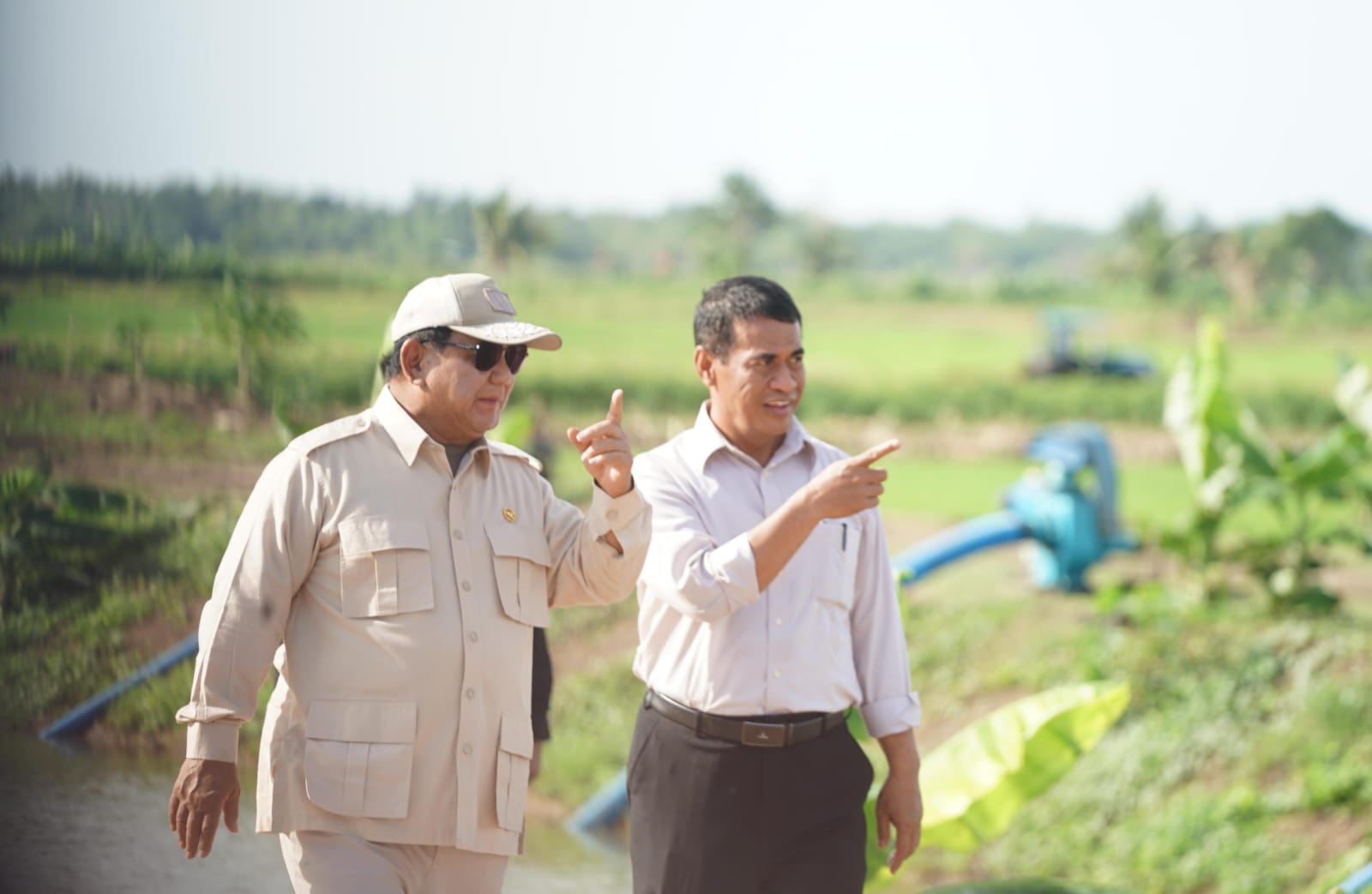 Presiden Prabowo dan Mentan Amran Tinjau Infrastruktur Areal Lumbung Pangan di Wanam