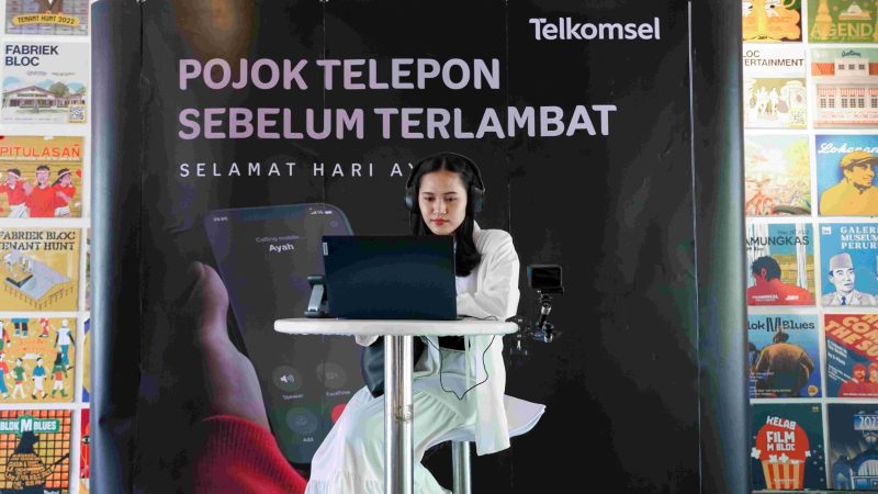 Telkomsel Luncurkan Kampanye Hari Ayah Nasional: Teknologi Bisa Melepas Rindu, Tapi Tak Bisa Mengulang Waktu