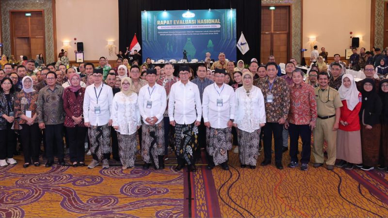 Rapat Evaluasi Nasional, Taruna Ikrar Canangkan BPOM Raih Reputasi Global 2025