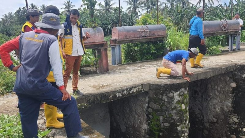 Banjir Kiriman, PSDA dan BPBD Pinrang Atasi Sungai Massila