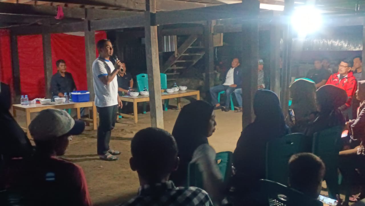 Syukuran Kemenangan, Warga Lemoe Undang Tasming Hamid Makan Malam Bersama