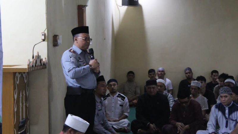 Sambut Tahun 2025 Penuh Berkah, Lapas Parepare Gelar Tablig Akbar, Doa, Zikir, dan Bagikan Sembako